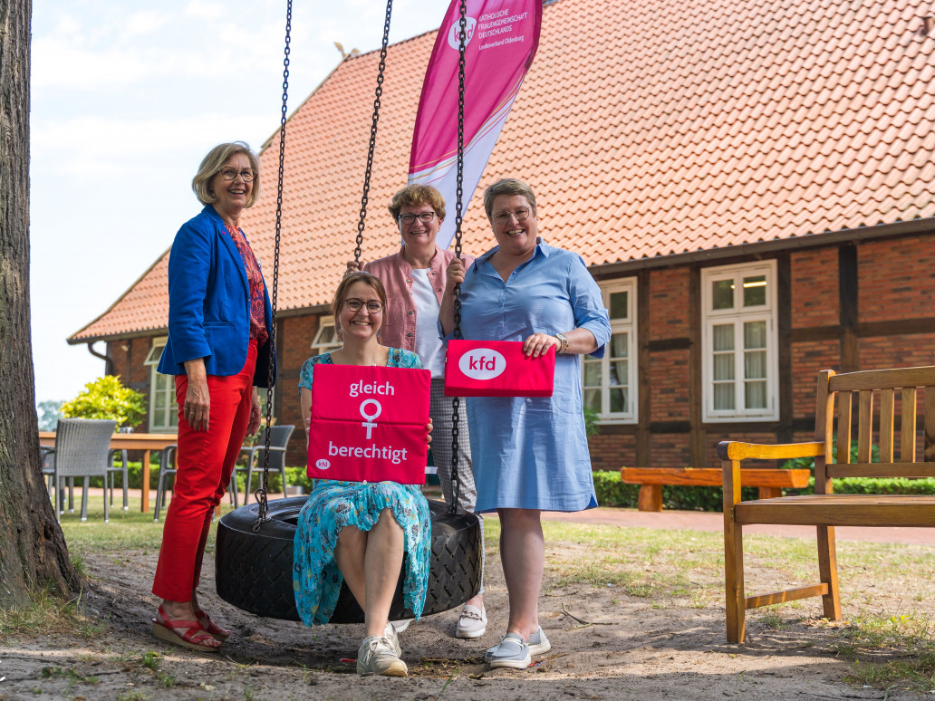 Frauen in die Politik