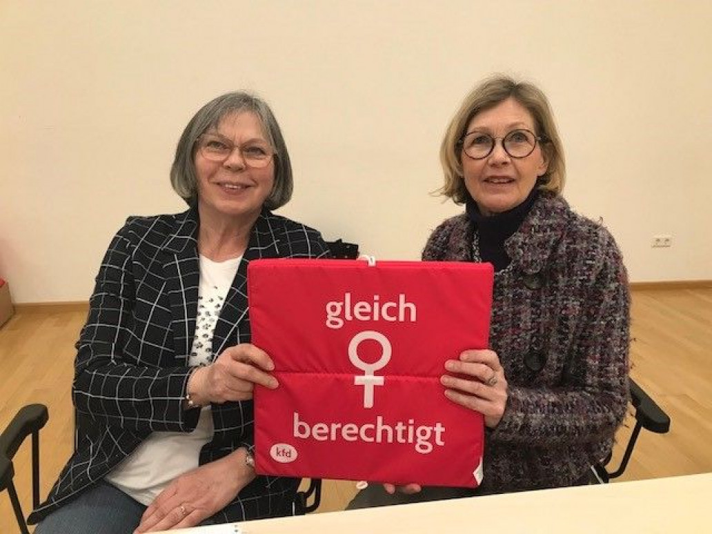 kfd fordern 'gleich und berechtigt'